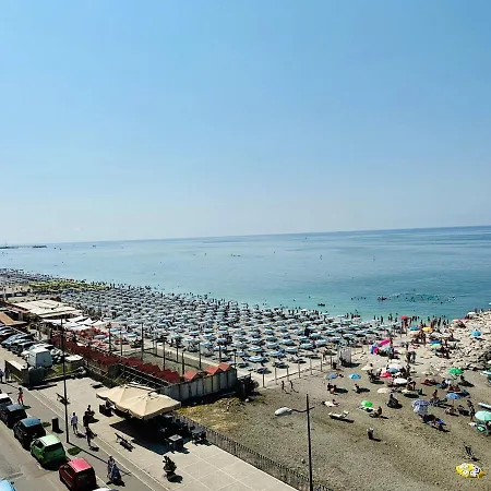 Blumare Arthouse Guest house