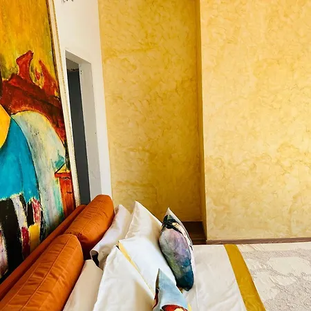 Blumare Arthouse Guest house